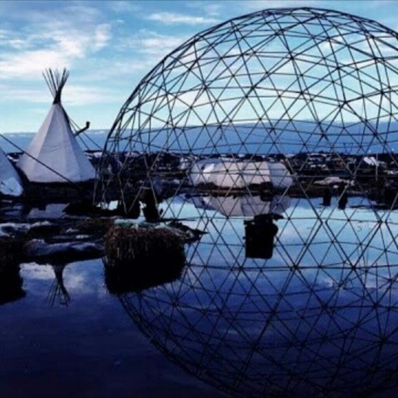 Meet your Posher, Jaime Joy - Picture 1 of 1